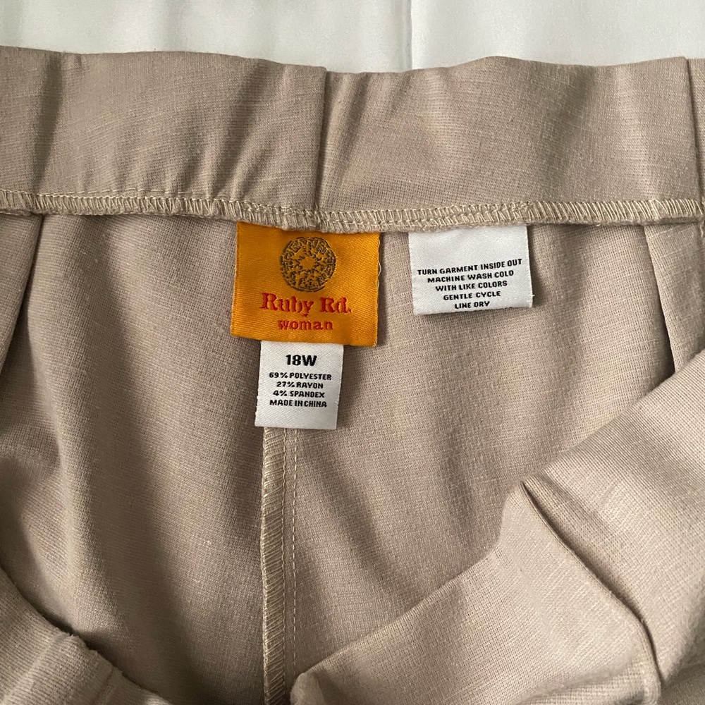 2 pair of slacks, 18w, beige pair Ruby Rd, black pair Valarie Steven